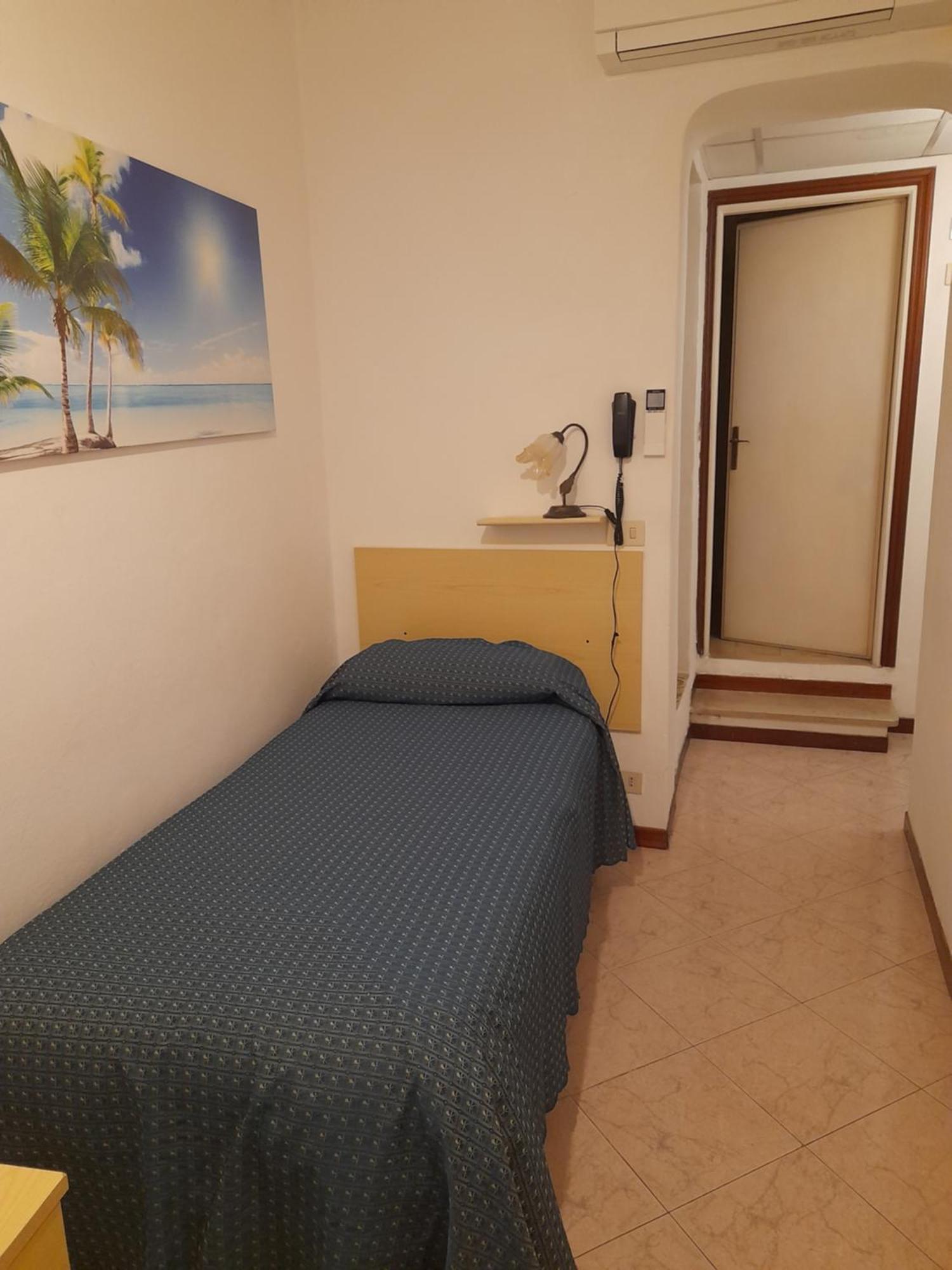 מרצ'יאנה מרינה Hotel Anselmi מראה חיצוני תמונה